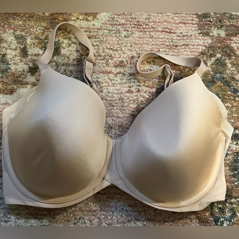 Full Coverage Wacoal Bra in Nude Color in 36DDD